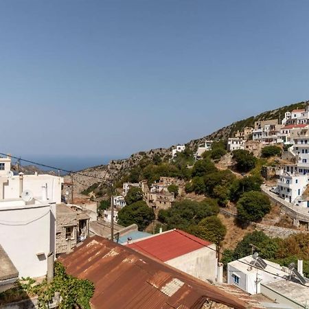 Villa Δροσιά à Koronos Extérieur photo