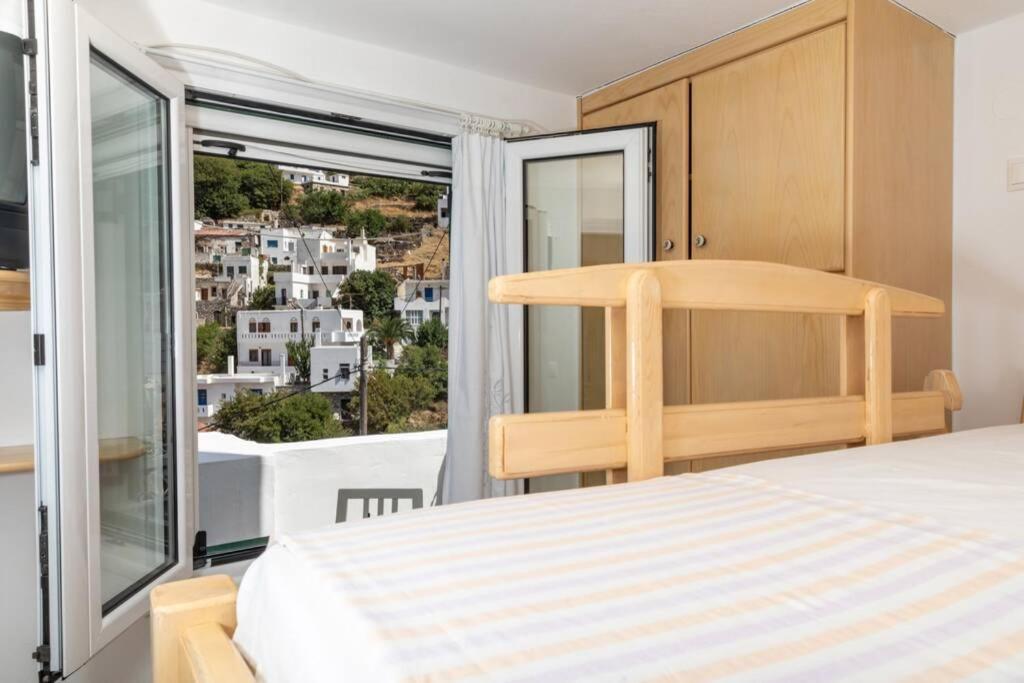 Villa Δροσιά à Koronos Extérieur photo